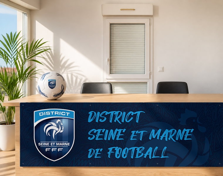 Habillage table District 77 Football Habillage de table du District Seine-et-Marne de Football dans un espace de réception